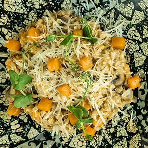 khlopya-ovsyanye-s-tykvoy-shampinonami-i-syrom-parmezan